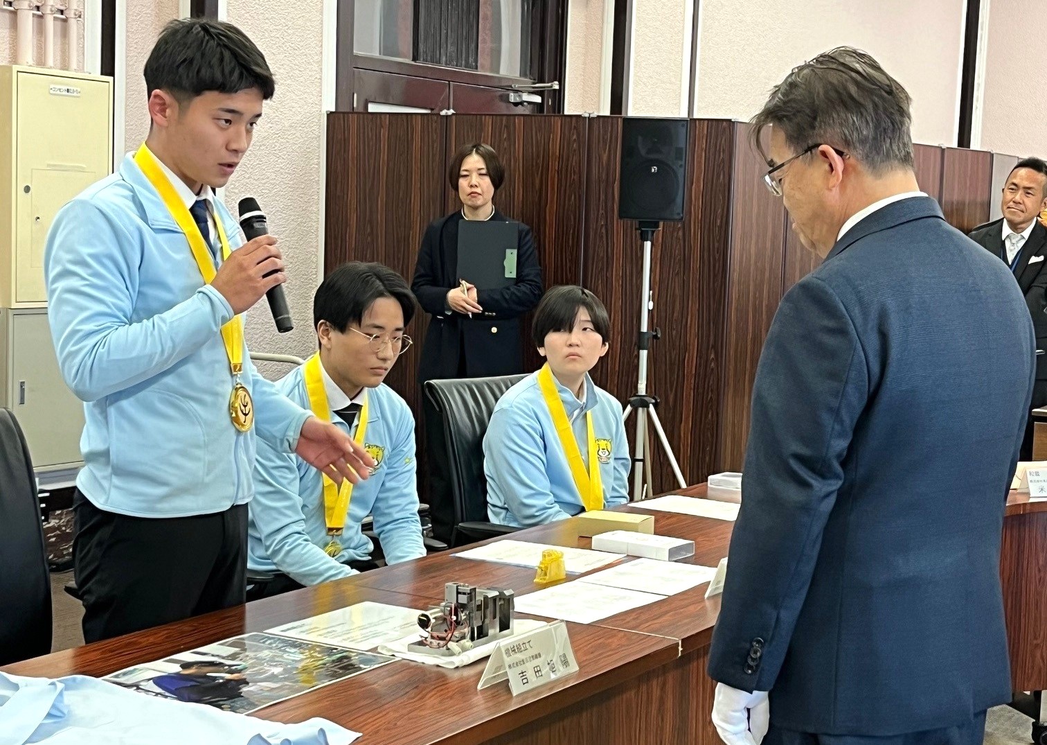 技能五輪全国大会、金賞受賞者、集合写真